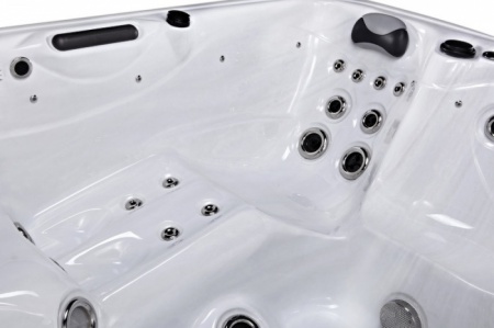 Гидромассажный СПА-бассейн Sunrans SR-879