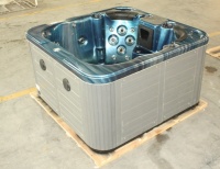 Мини спа-бассейн Sunrans SR839 Мини спа-бассейн Sunrans SR839